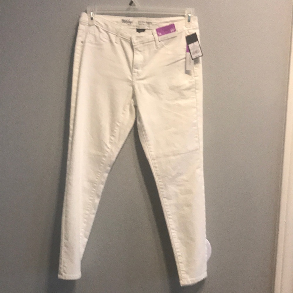 NWT White Jegging